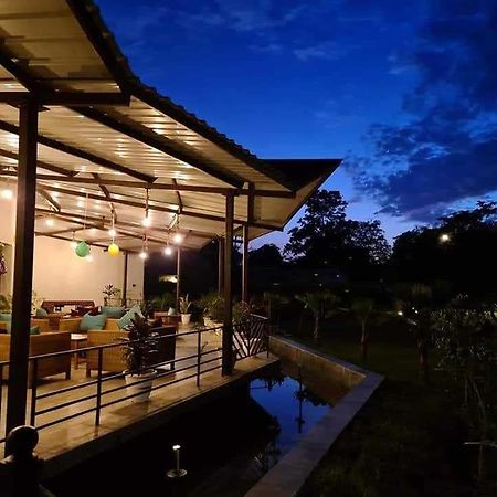 Palette Alaya Resort, Corbett Nainital Buitenkant foto