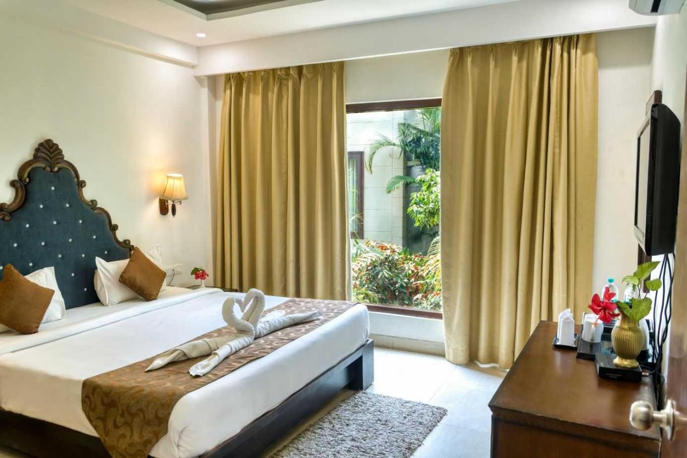 Palette Alaya Resort, Corbett Nainital Buitenkant foto